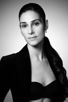 Headshot of the dancer Sahra Maira