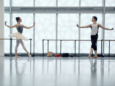Dancers James Lyttle and Anya Nesvitaylo during a rehearsal of Les Grands Ballets Canadiens' The Nutcracker