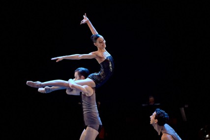 La danseuse Myriam Simon dans Presto-Detto
