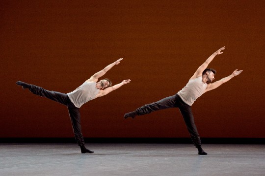 Les danseurs Raphaël Bouchard & Jérémy Galdeano dans My Way